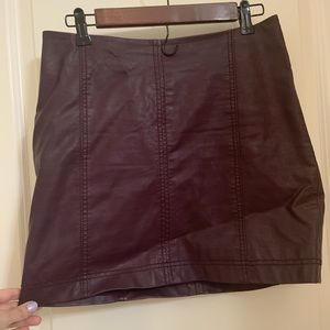Mini skirt leather